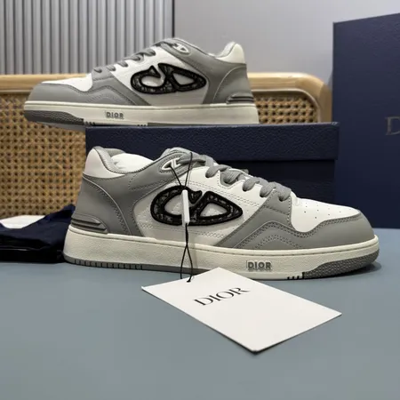 ディオール カジュアルシューズ