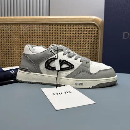 ディオール カジュアルシューズ