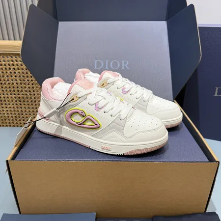 ディオール カジュアルシューズ