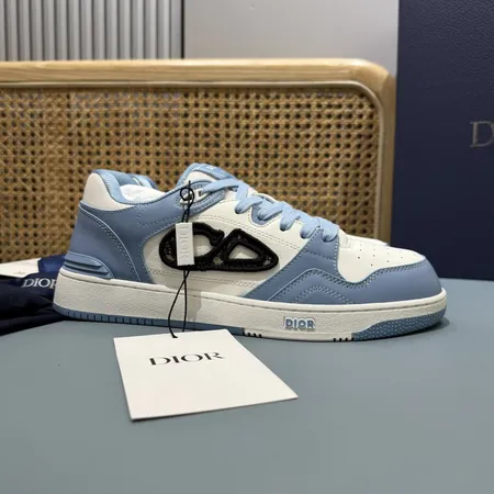 ディオール カジュアルシューズ