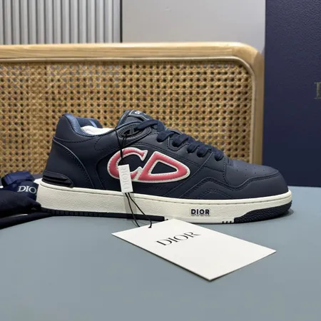 ディオール カジュアルシューズ