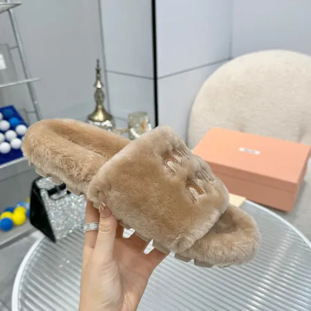 ミュウミュウ スリッパ