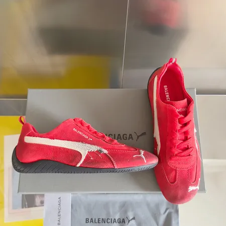 バレンシアガ カジュアルシューズ