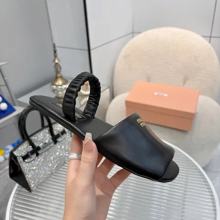 ミュウミュウ サンダル