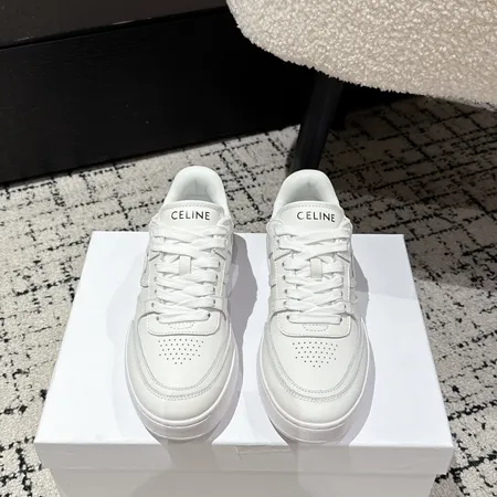 セリーヌ カジュアルシューズ