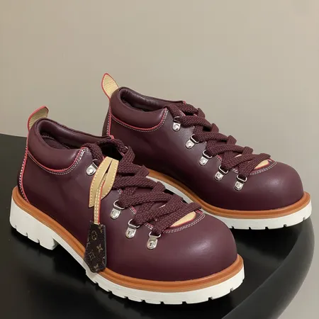 ルイヴィトン カジュアルシューズ