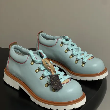 ルイヴィトン カジュアルシューズ