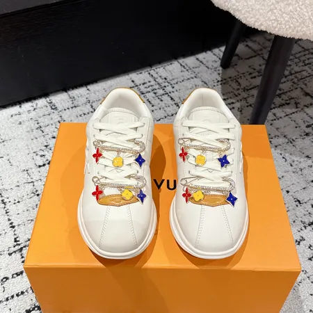 ルイヴィトン スニーカー