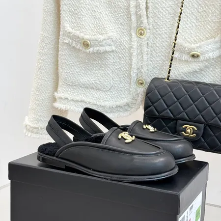 シャネル サンダル