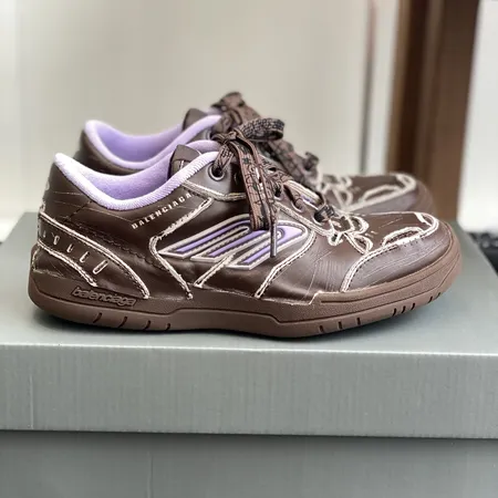 バレンシアガ カジュアルシューズ