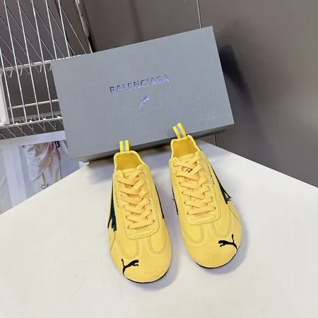 プーマ カジュアルシューズ