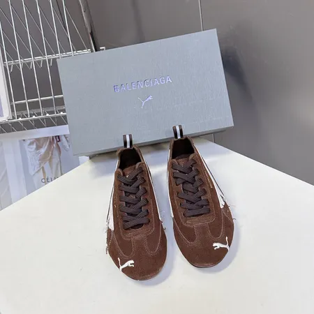 プーマ カジュアルシューズ