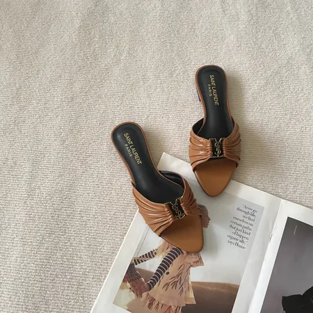 イブサンローラン スリッパ