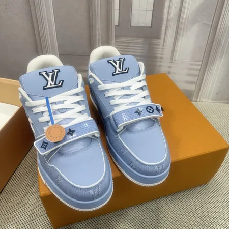 ルイヴィトン カジュアルシューズ