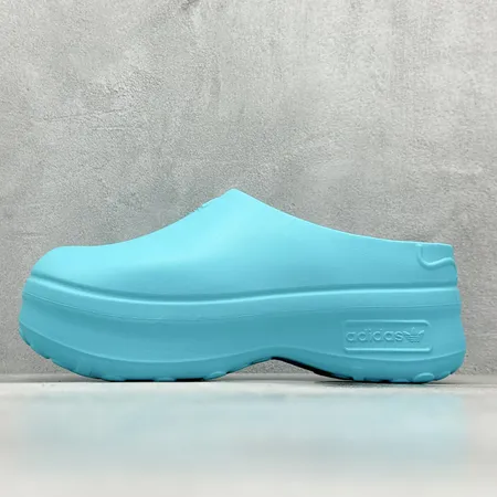 アディダス スリッパ