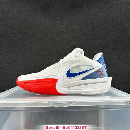 ナイキ スニーカー