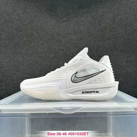 ナイキ スニーカー