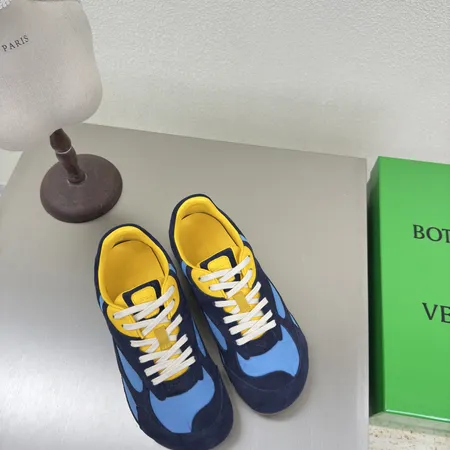 ボッテガ ヴェネタ スニーカー