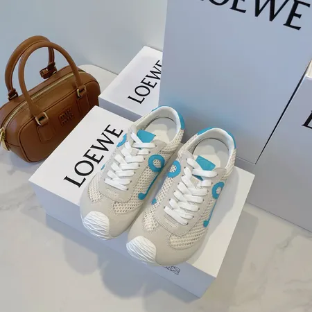 ロエベ スニーカー