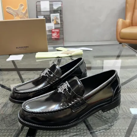 バーバリー ス ビジネスシューズ