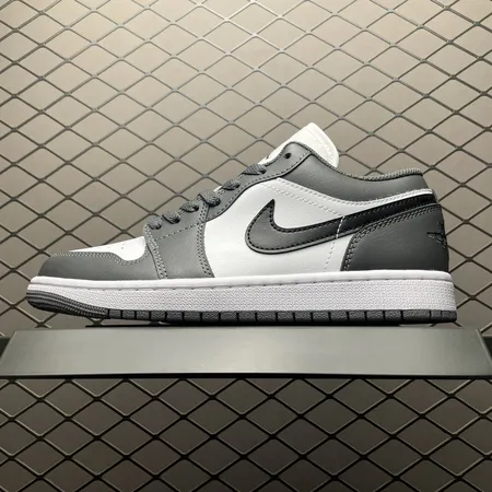 エアジョーダン スニーカー