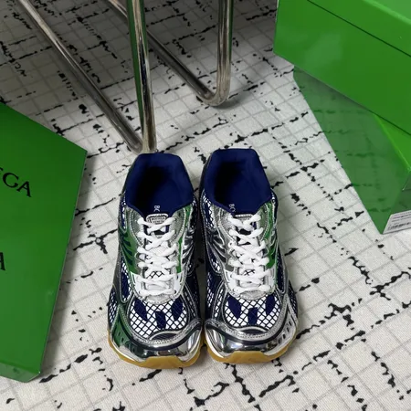 ボッテガ ヴェネタ スニーカー