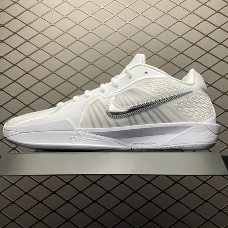 ナイキ スニーカー