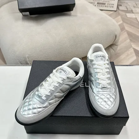 シャネル カジュアルシューズ