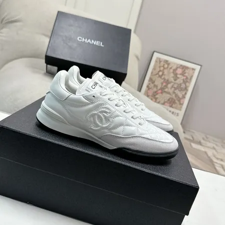 シャネル カジュアルシューズ