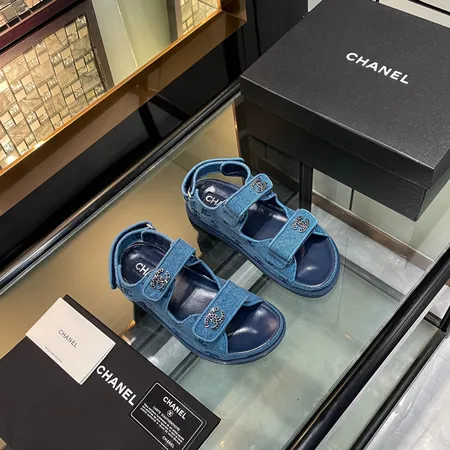 シャネル サンダル