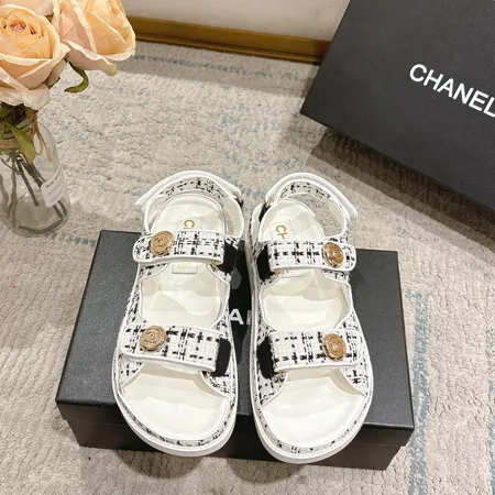 シャネル サンダル