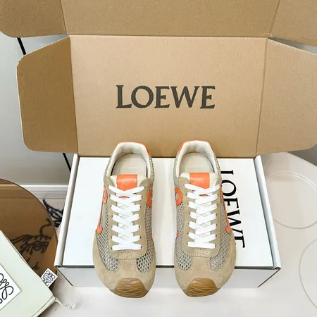 ロエベ カジュアルシューズ