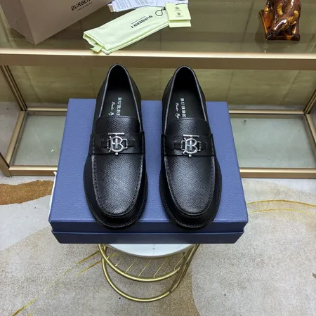 バーバリー ス ビジネスシューズ