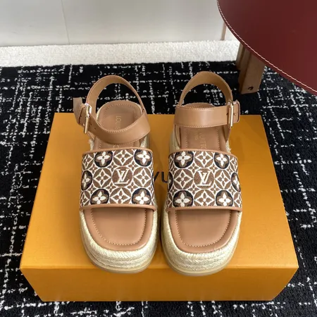 ルイヴィトン サンダル