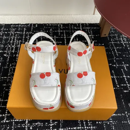 ルイヴィトン サンダル