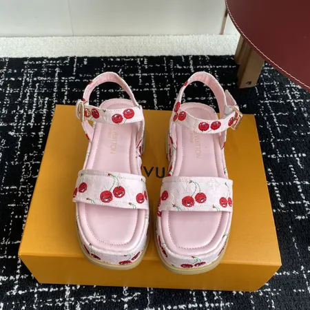 ルイヴィトン サンダル