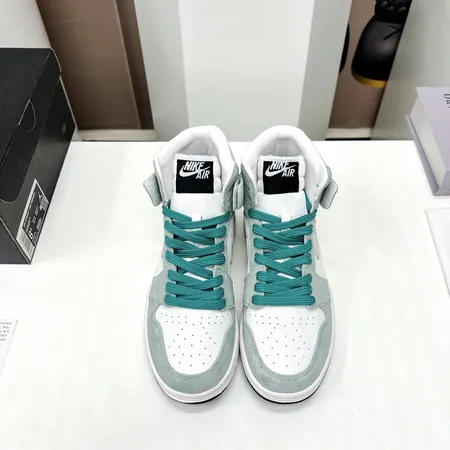 ナイキ カジュアルシューズ