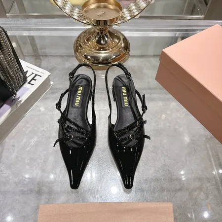 ミュウミュウ サンダル