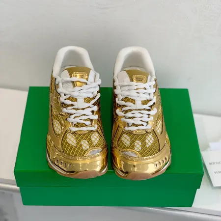 ボッテガ ヴェネタ スニーカー