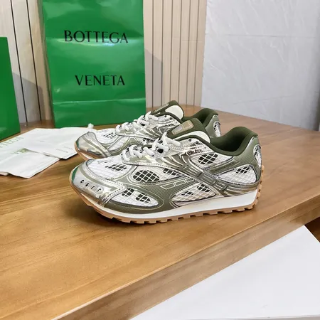 ボッテガ ヴェネタ スニーカー