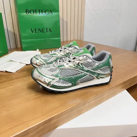 ボッテガ ヴェネタ スニーカー