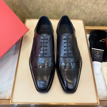 フェラガモ ビジネスシューズ