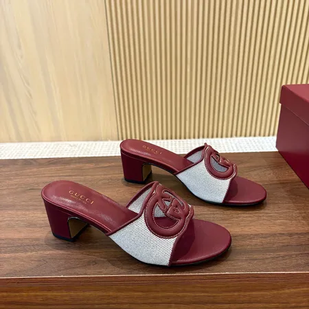 グッチ スリッパ