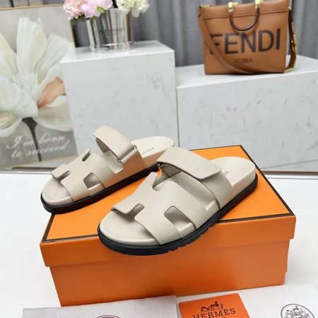 エルメス スリッパ