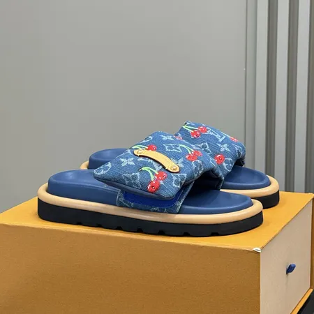 ルイヴィトン スリッパ