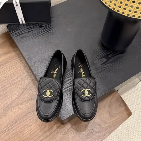 シャネル ビジネスシューズ