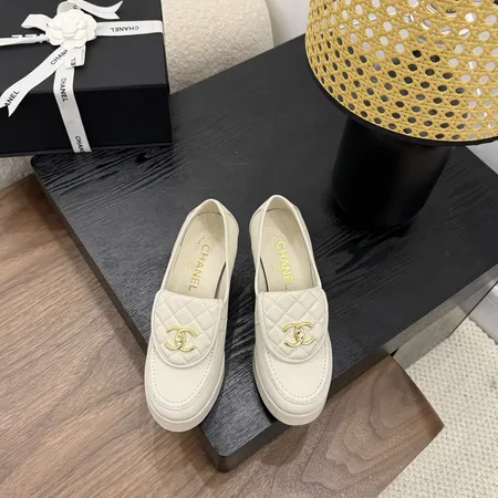 シャネル ビジネスシューズ