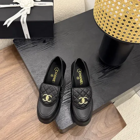シャネル ビジネスシューズ
