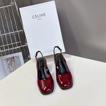 セリーヌ サンダル