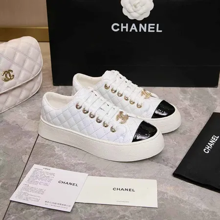 シャネル カジュアルシューズ